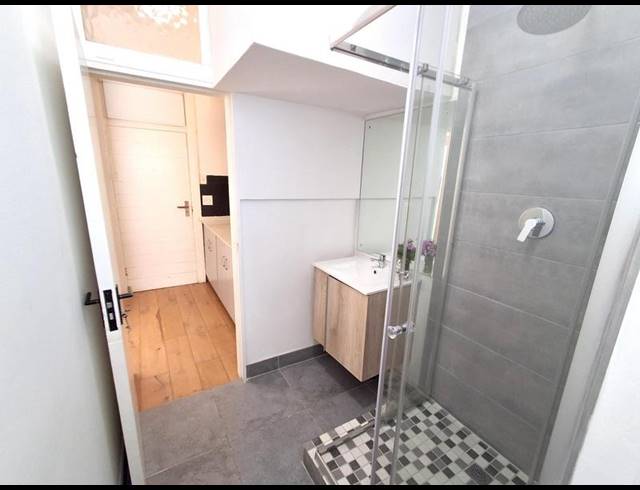 0 BEDROOM APARTMENT FOR SALE IN SEA POINT